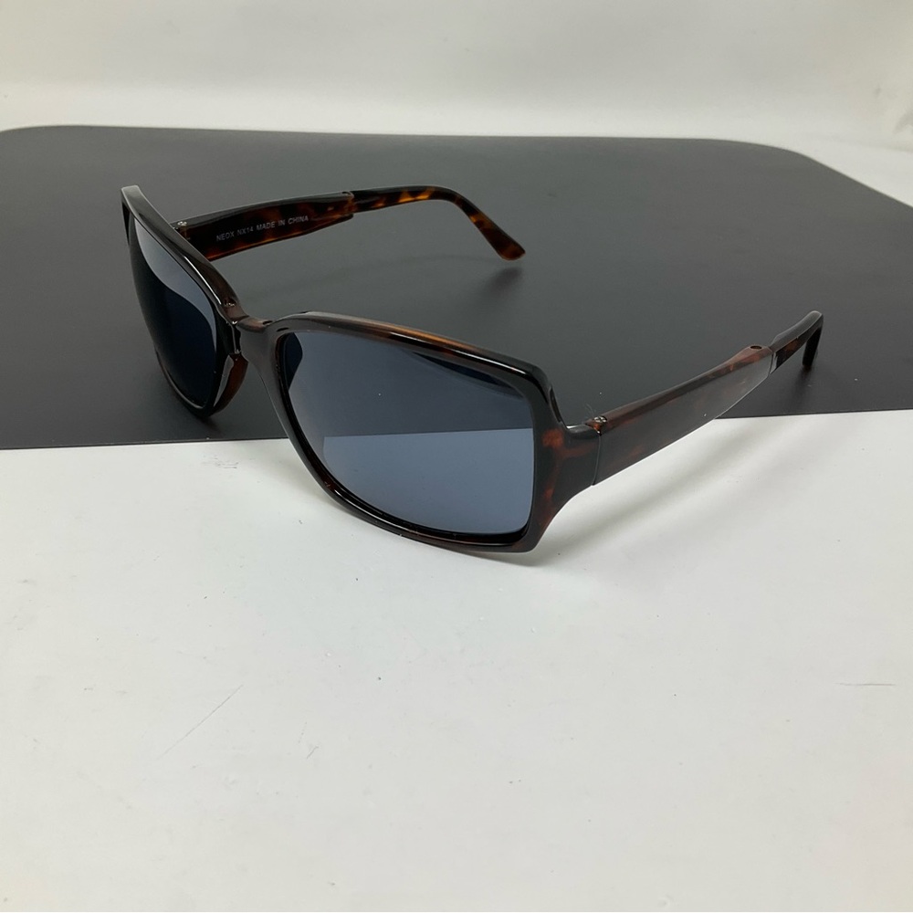 Lori Greiner Neox Original Folding Sunglasses Tortoise